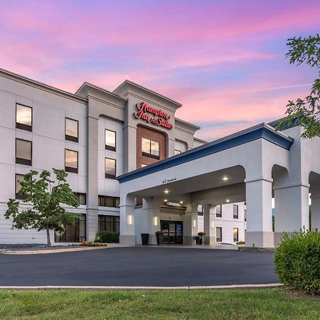 Hampton Inn & Suites Louisville East מראה חיצוני תמונה