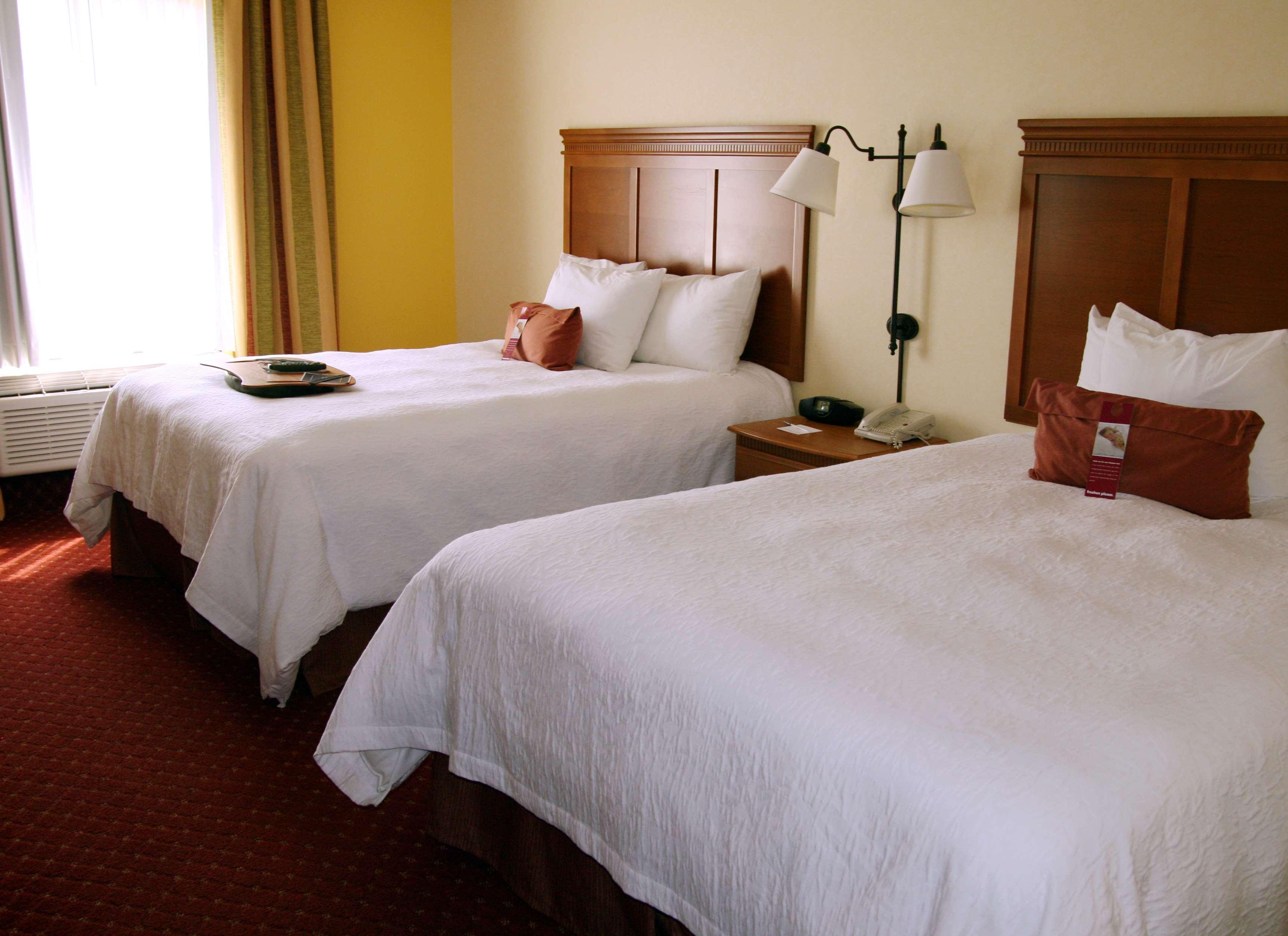 Hampton Inn & Suites Louisville East מראה חיצוני תמונה
