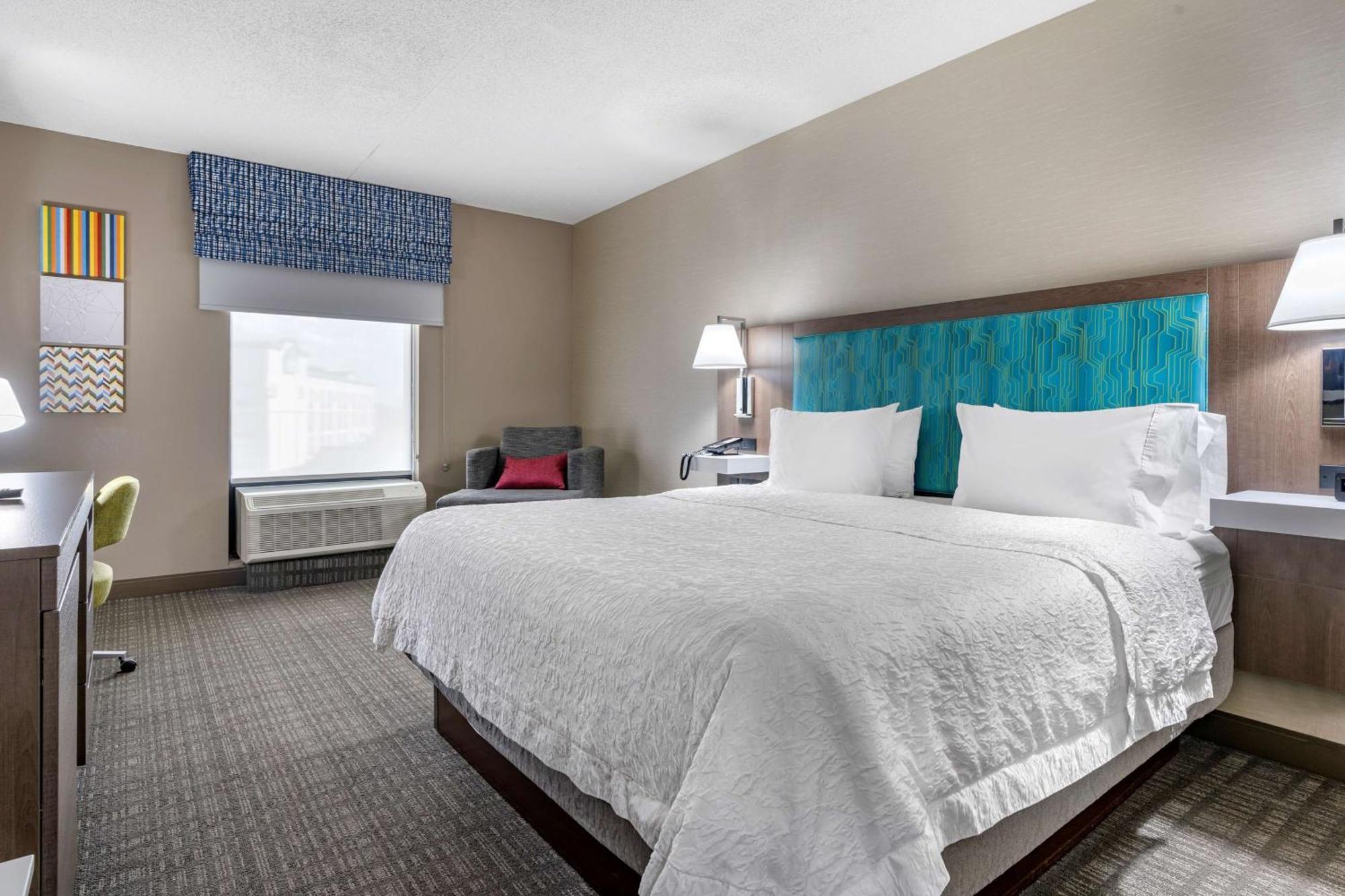 Hampton Inn & Suites Louisville East מראה חיצוני תמונה